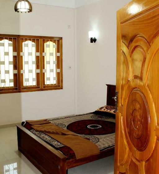 带共用浴室的标准房间, Ashoka Villa