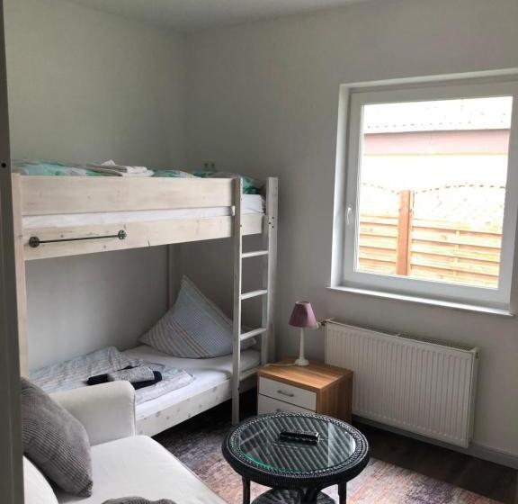 ガーデンビュースタンダードルーム, Haus Pazarcik