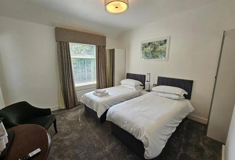 Standard-huone, Abbey