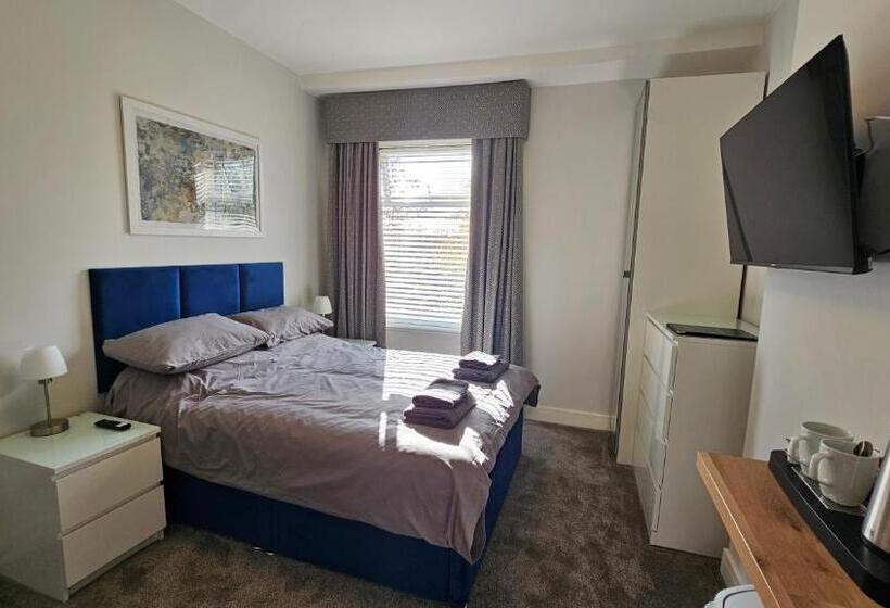 Студия Deluxe, Abbey