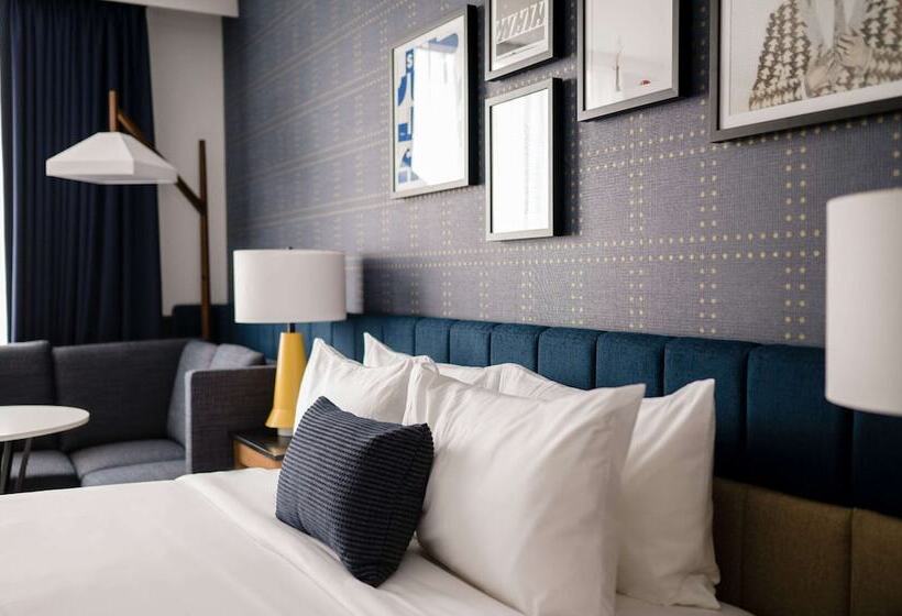 جناح لذوى الاحتياجات الخاصة, Cambria Hotel Boston Somerville