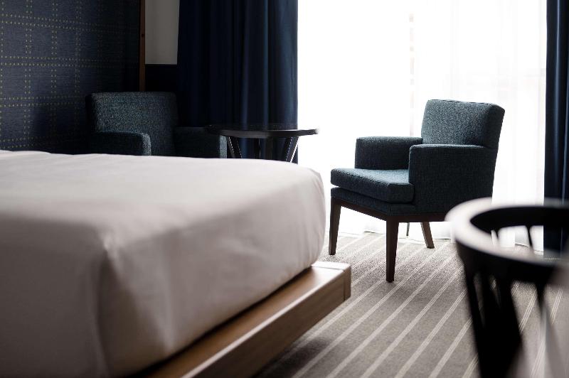חדר סטנדרט עם מיטת קינג, Cambria Hotel Boston Somerville