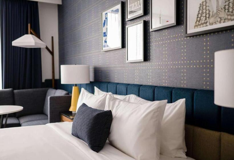 Люкс Адаптированный для Инвалидов, Cambria Hotel Boston Somerville