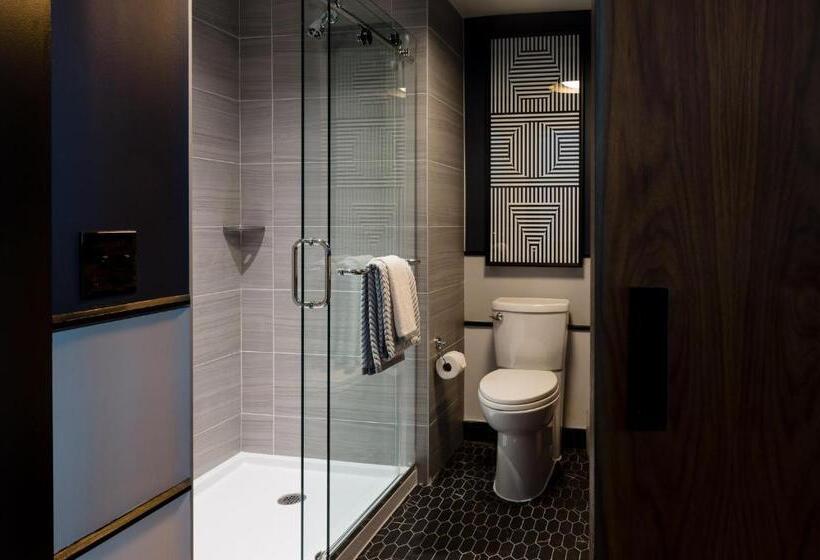 Четырехместный Номер Стандарт, Cambria Hotel Boston Somerville