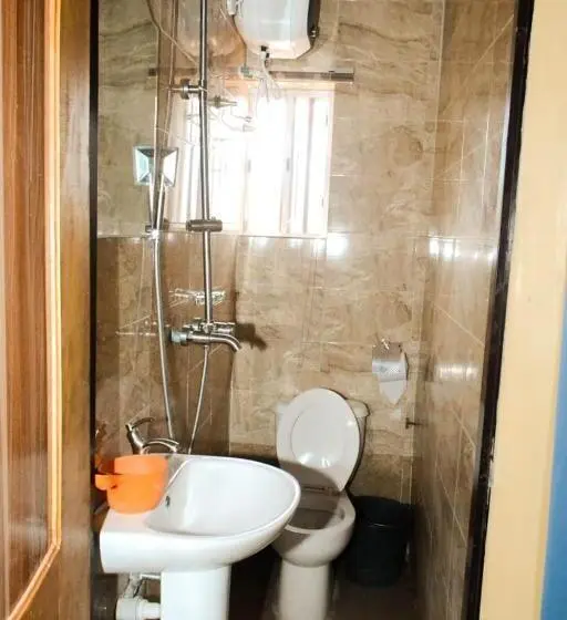 اتاق لوکس, Mta Lounge And Leisures