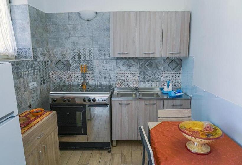 스탠다드 스튜디오, Anna Rita Vacanze Salento