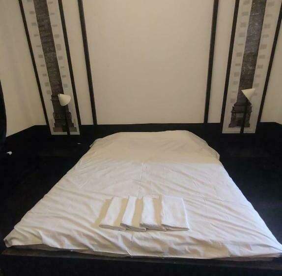 اتاق استاندارد چهار تخته, B96 Suites