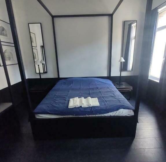 اتاق لوکس چهار تخته, B96 Suites