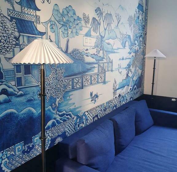 اتاق لوکس چهار تخته, B96 Suites