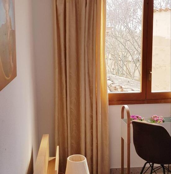 חדר דלוקס, Rambla Palma Center