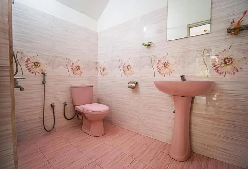 ガーデンビューデラックスルーム, Surfing Guest House