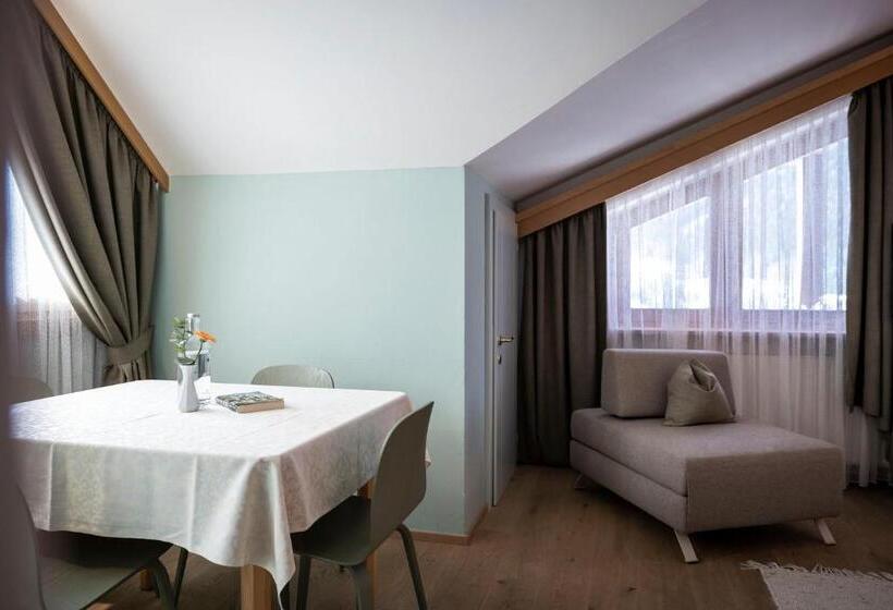 Апартаменты 1 Спальня с Видом, Residence Königswarte Strata