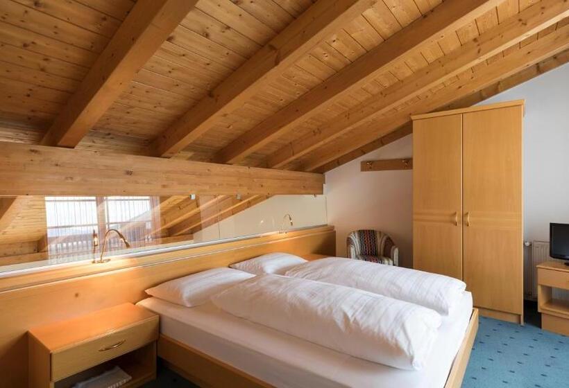 דירת חדר עם טרסה, Residence Königswarte Strata