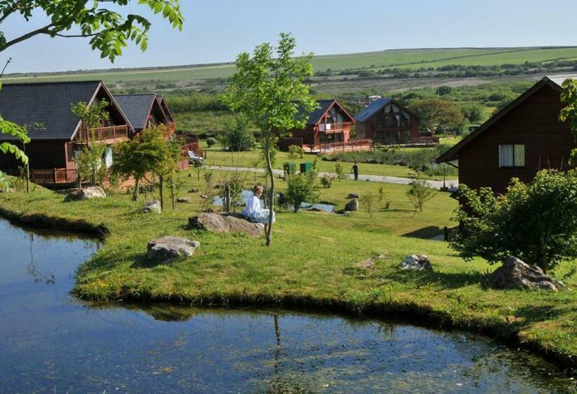 Дом 1 Спальня, Pointbreak Sleeps 12 With Hot Tub Great Celebration House Dog Friendly