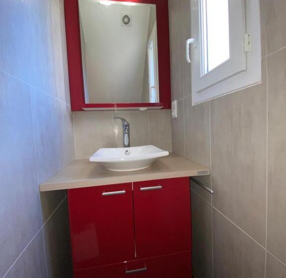 غرفة قياسية, Chambre D Hôtes Les Grillons