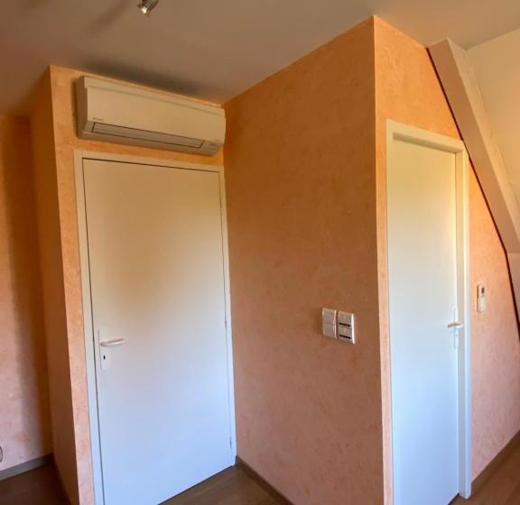 غرفة قياسية, Chambre D Hôtes Les Grillons