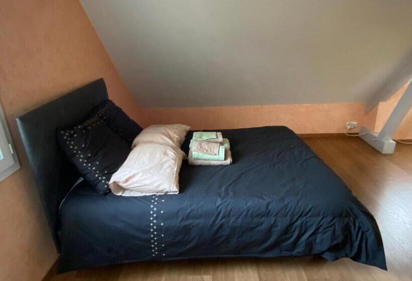 غرفة قياسية, Chambre D Hôtes Les Grillons