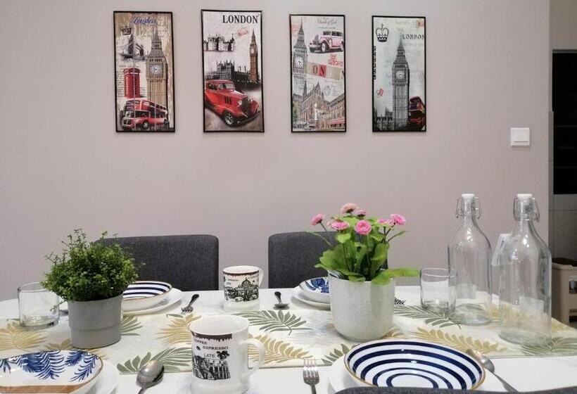 デラックススイート, Astetica Residences @ Seri Kembangan