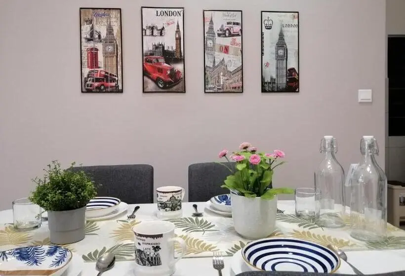 デラックススイート, Astetica Residences @ Seri Kembangan