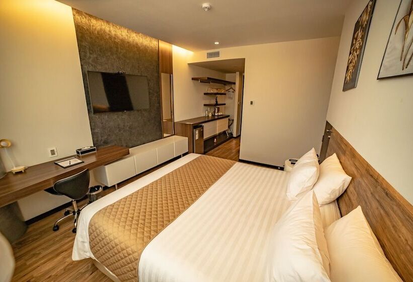 سوییت خانوادگی, La Peonia