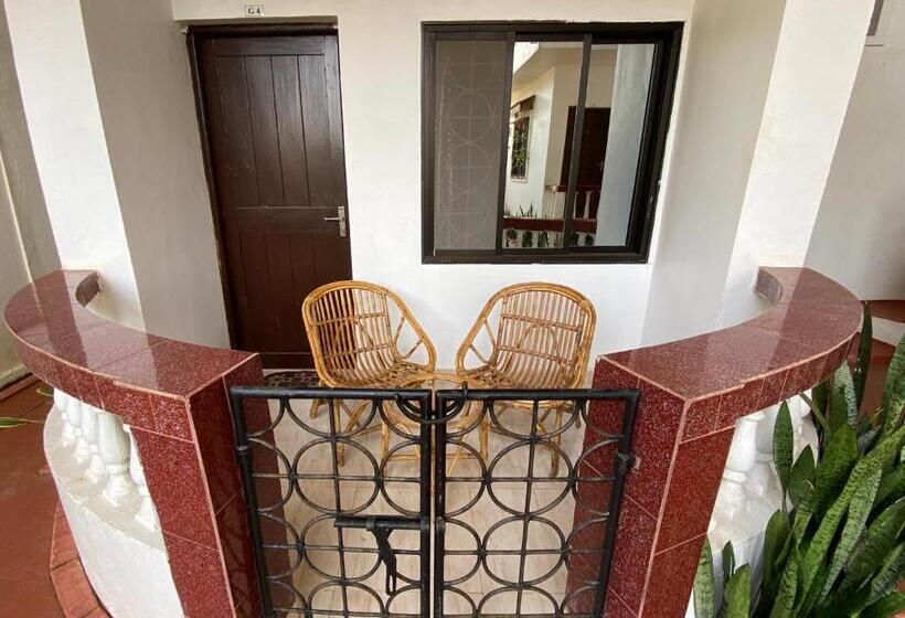 اتاق استاندارد, Shanu S Seaside Inn A Guesthouse, 100 Metres To Candolim Beach