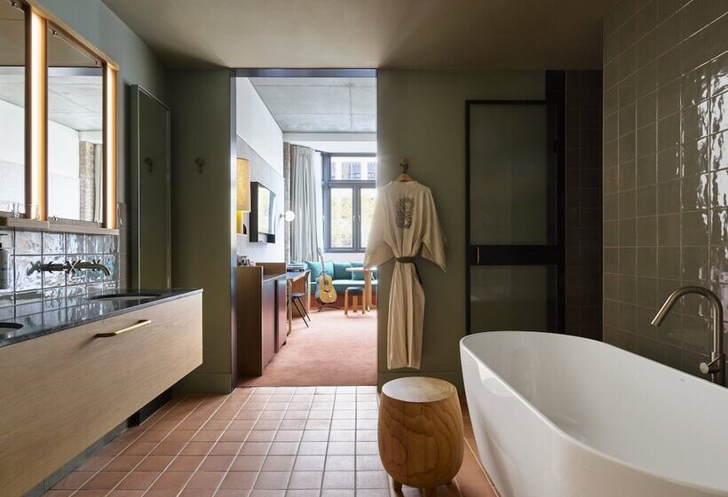 스탠다드 룸, Ace Hotel Sydney