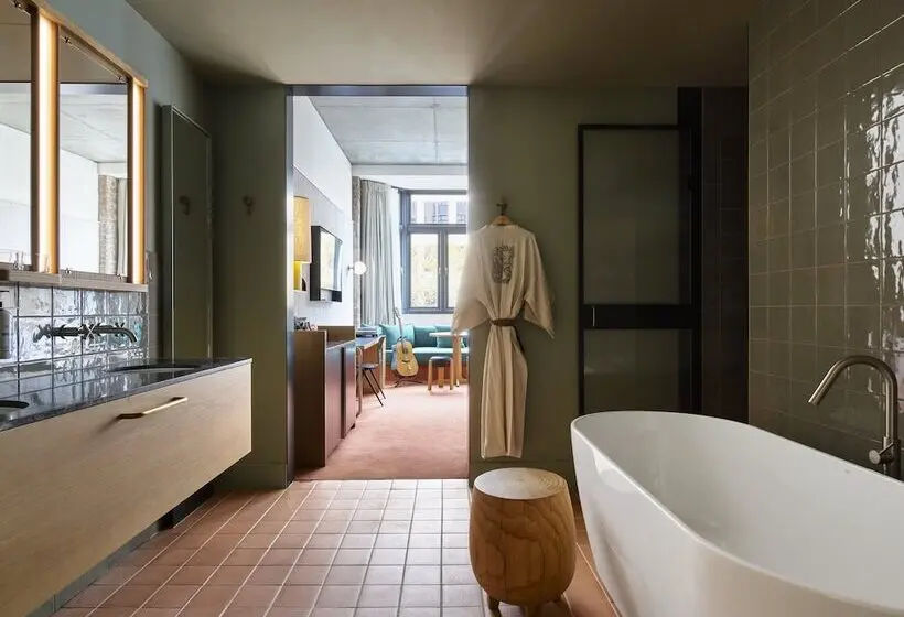 スタンダードルーム, Ace Hotel Sydney