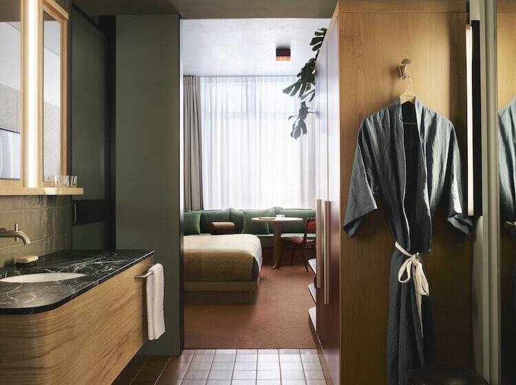 Номер Стандарт Плюс, Ace Hotel Sydney