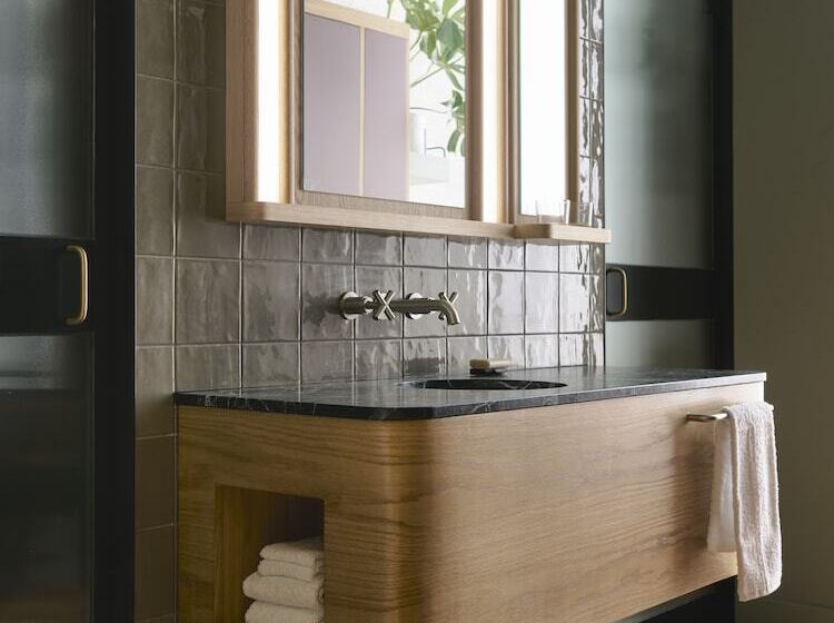 اتاق استاندارد پلاس, Ace Hotel Sydney