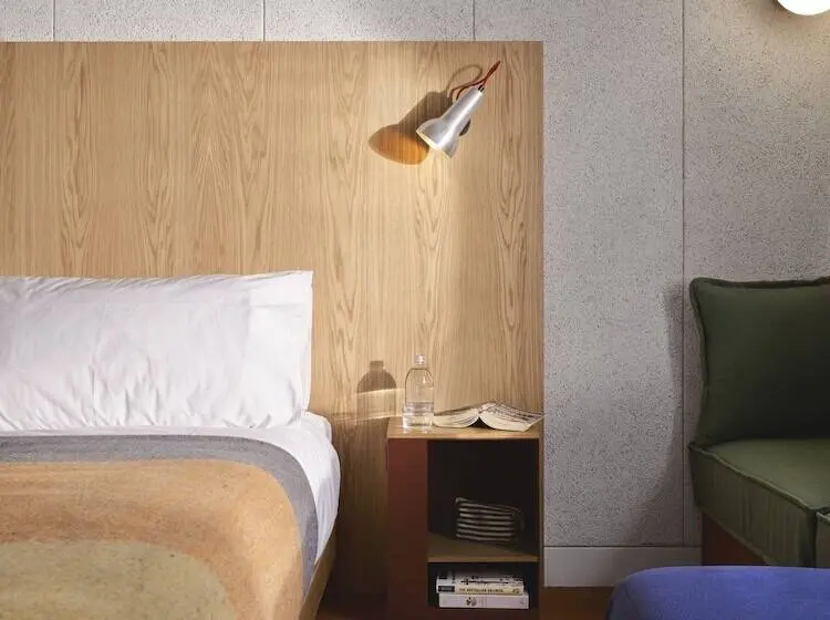 身障者適用スタンダードルーム, Ace Hotel Sydney