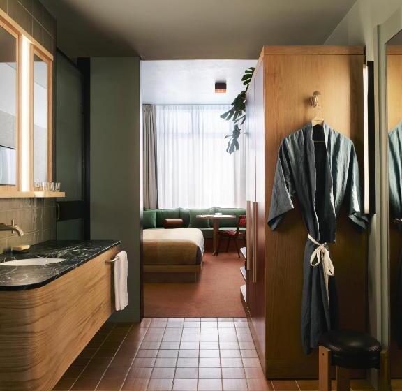 Номер Стандарт Плюс, Ace Hotel Sydney
