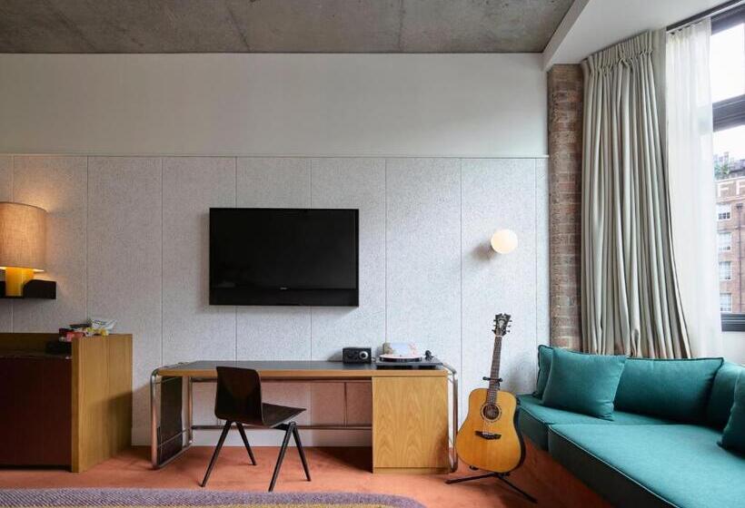 Номер Стандарт, Ace Hotel Sydney