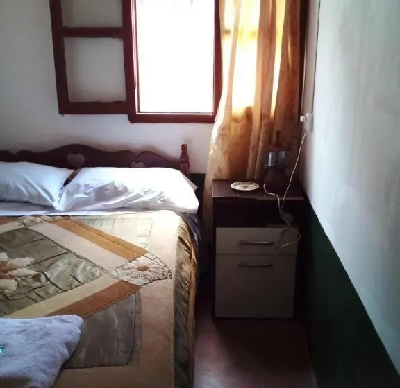 スタンダードルーム, Hostal Lupita