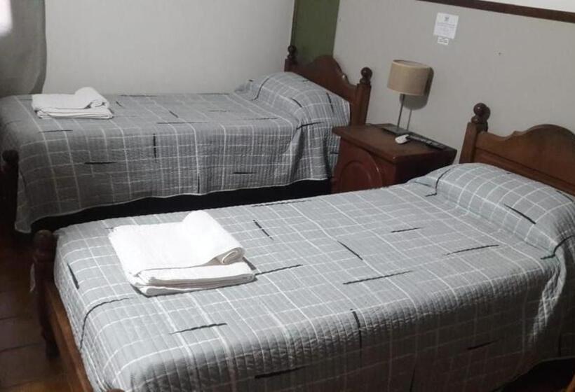Quarto Estandar, Hosteria La Farfalla