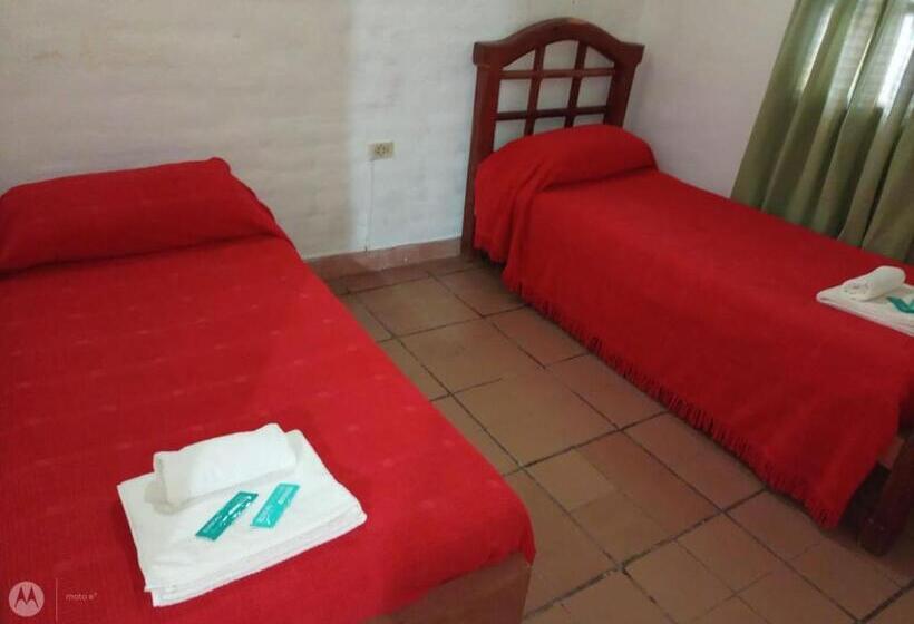 침실 2개 주택, Hosteria La Farfalla