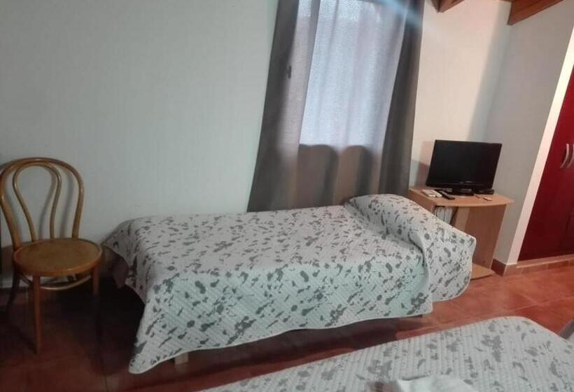 4인용 스탠다드 룸, Hosteria La Farfalla