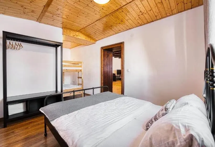 ３ベッドルームアパートメント, Apartmány Pod šerákem