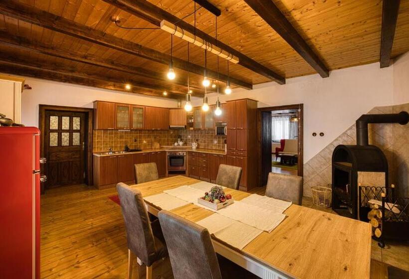 آپارتمان 3 خوابه, Apartmány Pod šerákem