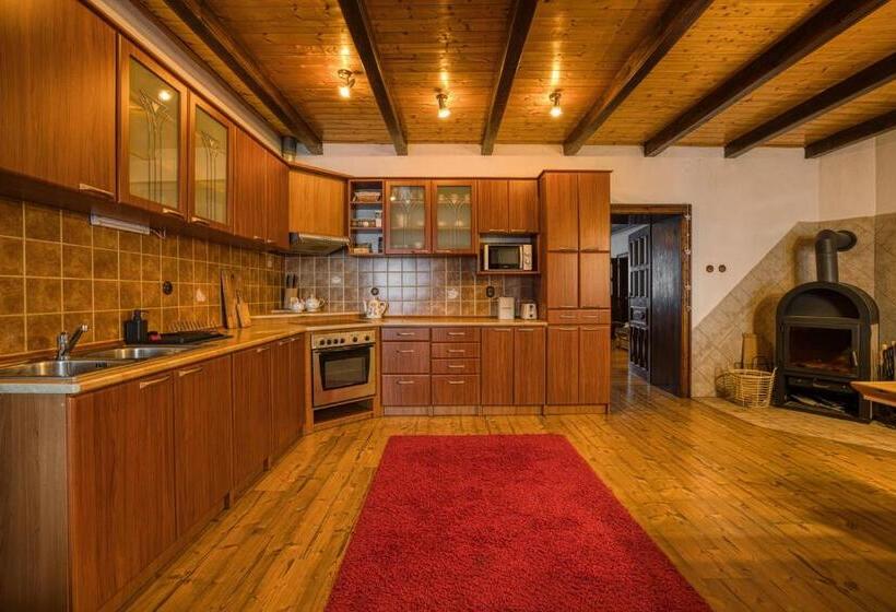 آپارتمان 3 خوابه, Apartmány Pod šerákem