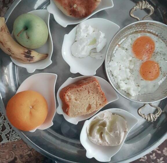 اتاق استاندارد با بالکن, Bnb La Luna Entire Apartment