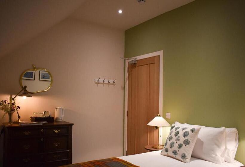 Standard room with outdoor bath, Orchy Bank House