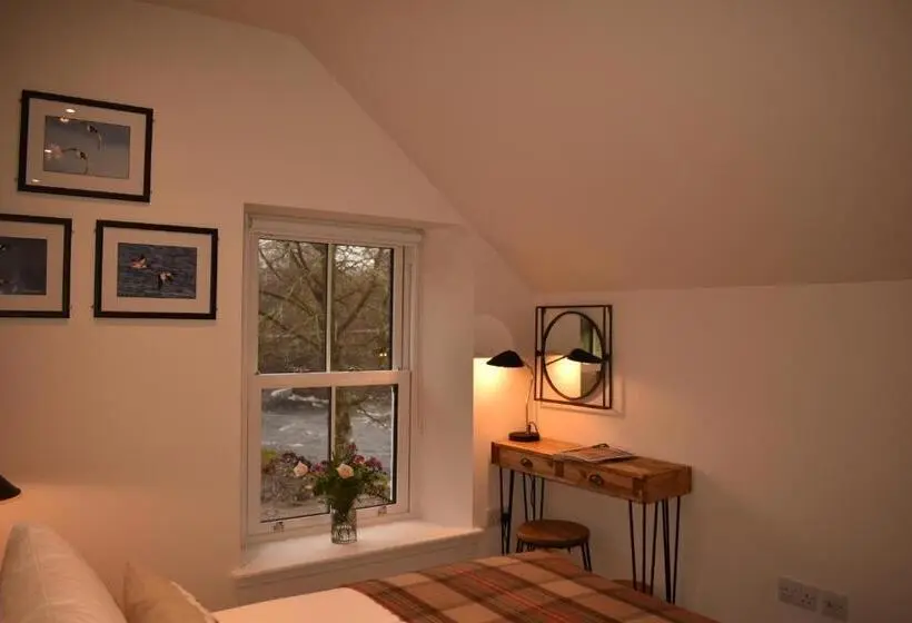 スーペリアールーム, Orchy Bank House
