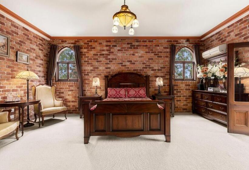 스탠다드 발코니 룸, The Castle At Bonville