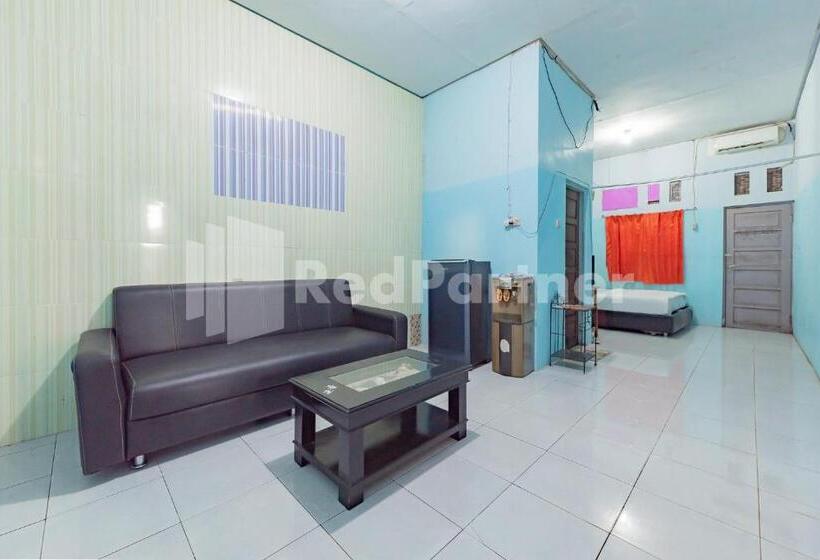 اتاق لوکس, Ana Guest House Syariah Mitra Reddoorz