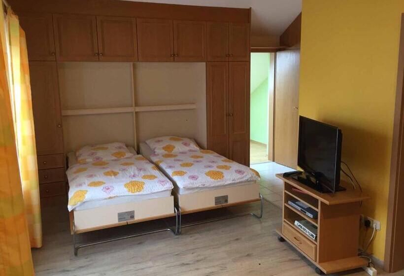 דירת חדר, Appartements Gillmeier Herta