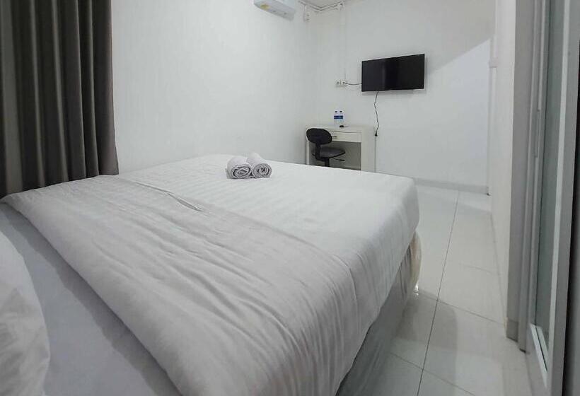 חדר סטנדרט, Reddoorz Syariah At Jalan Godean