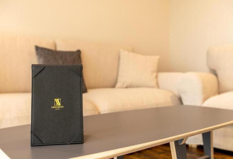 Номер Deluxe с Балконом, Urban Est
