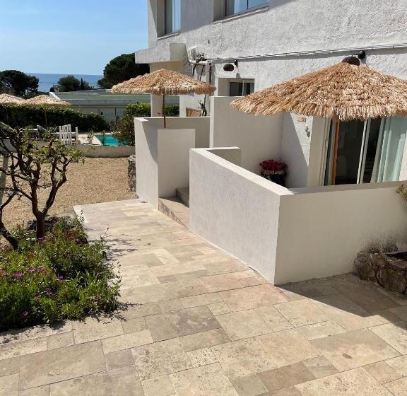 Номер Стандарт Вид на Сад, Villa Paradis