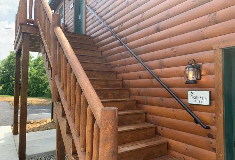 Люкс 2 Спальни, Waterview Lodge By Amish Country Lodging