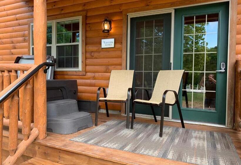 Люкс с гидромассажем, Waterview Lodge By Amish Country Lodging